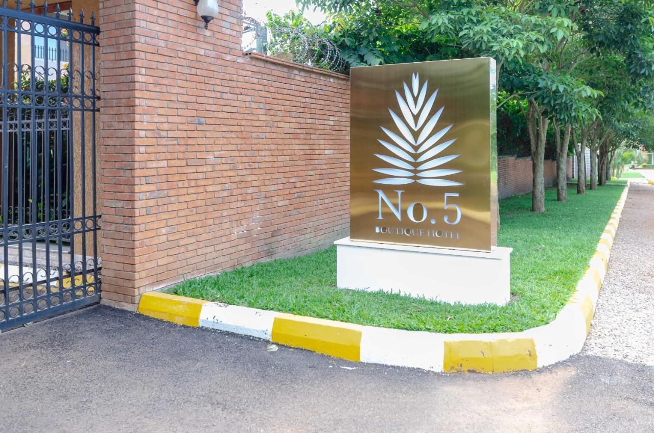 No 5 Boutique Hotel Limited Entebbe Ngoại thất bức ảnh