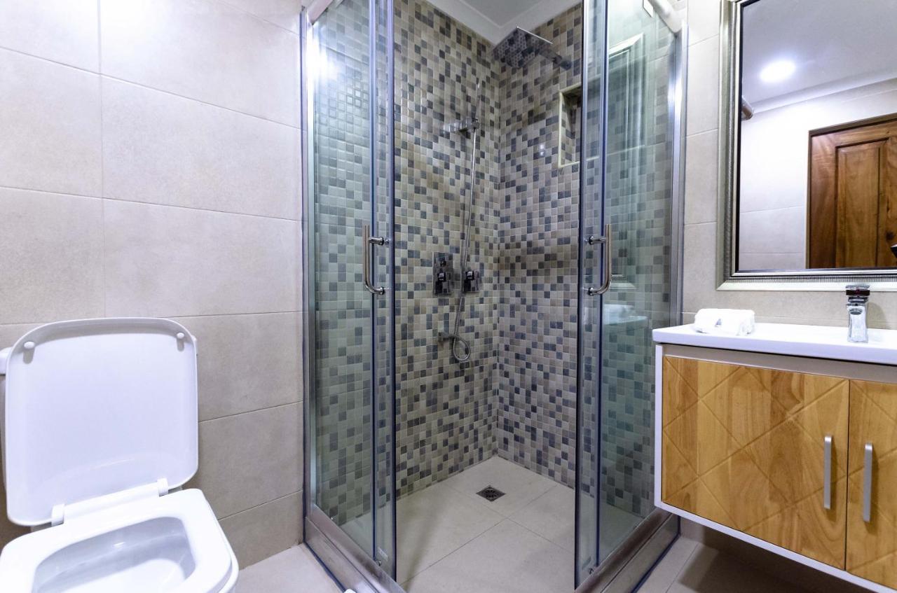 No 5 Boutique Hotel Limited Entebbe Ngoại thất bức ảnh