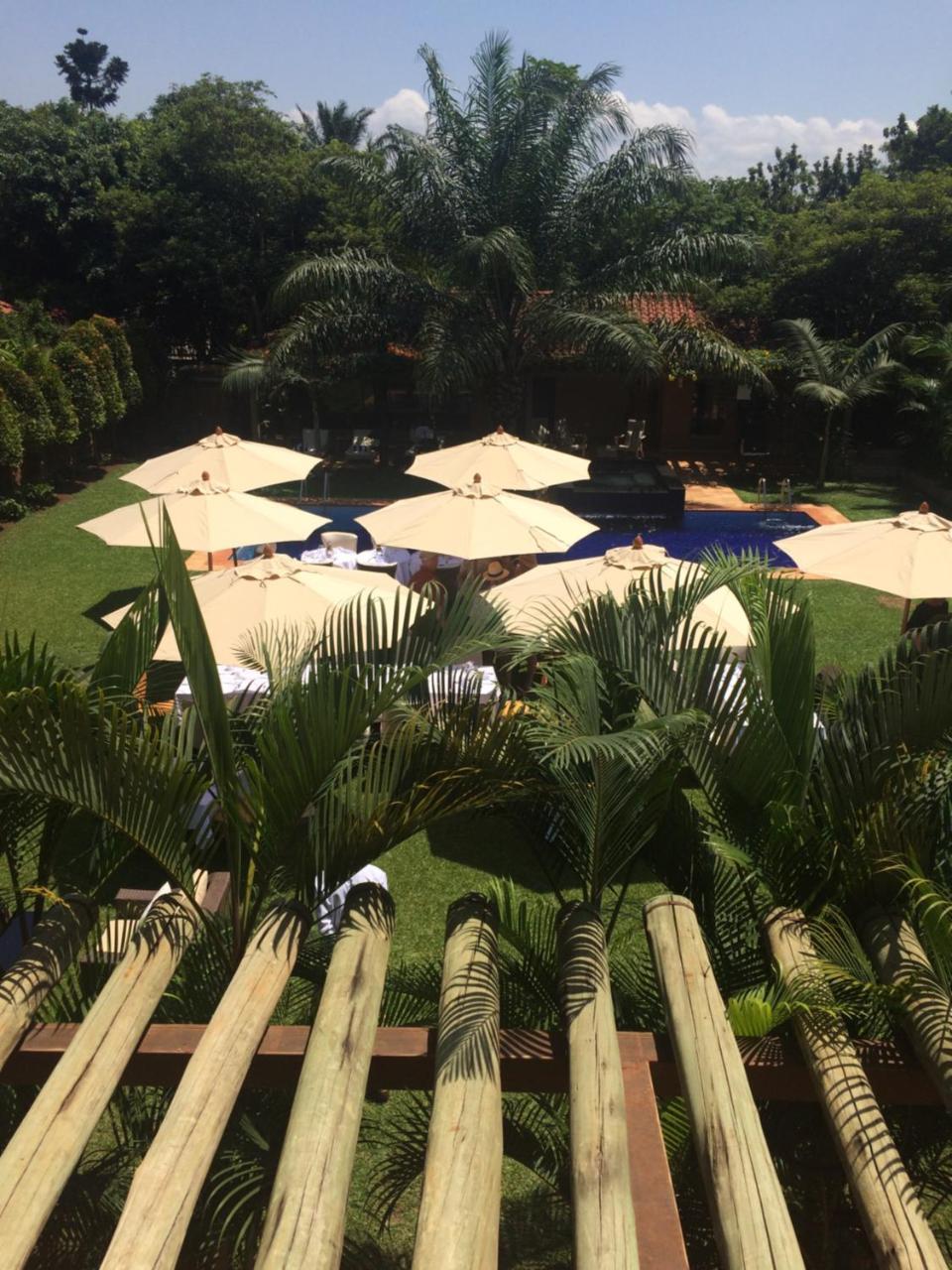 No 5 Boutique Hotel Limited Entebbe Ngoại thất bức ảnh